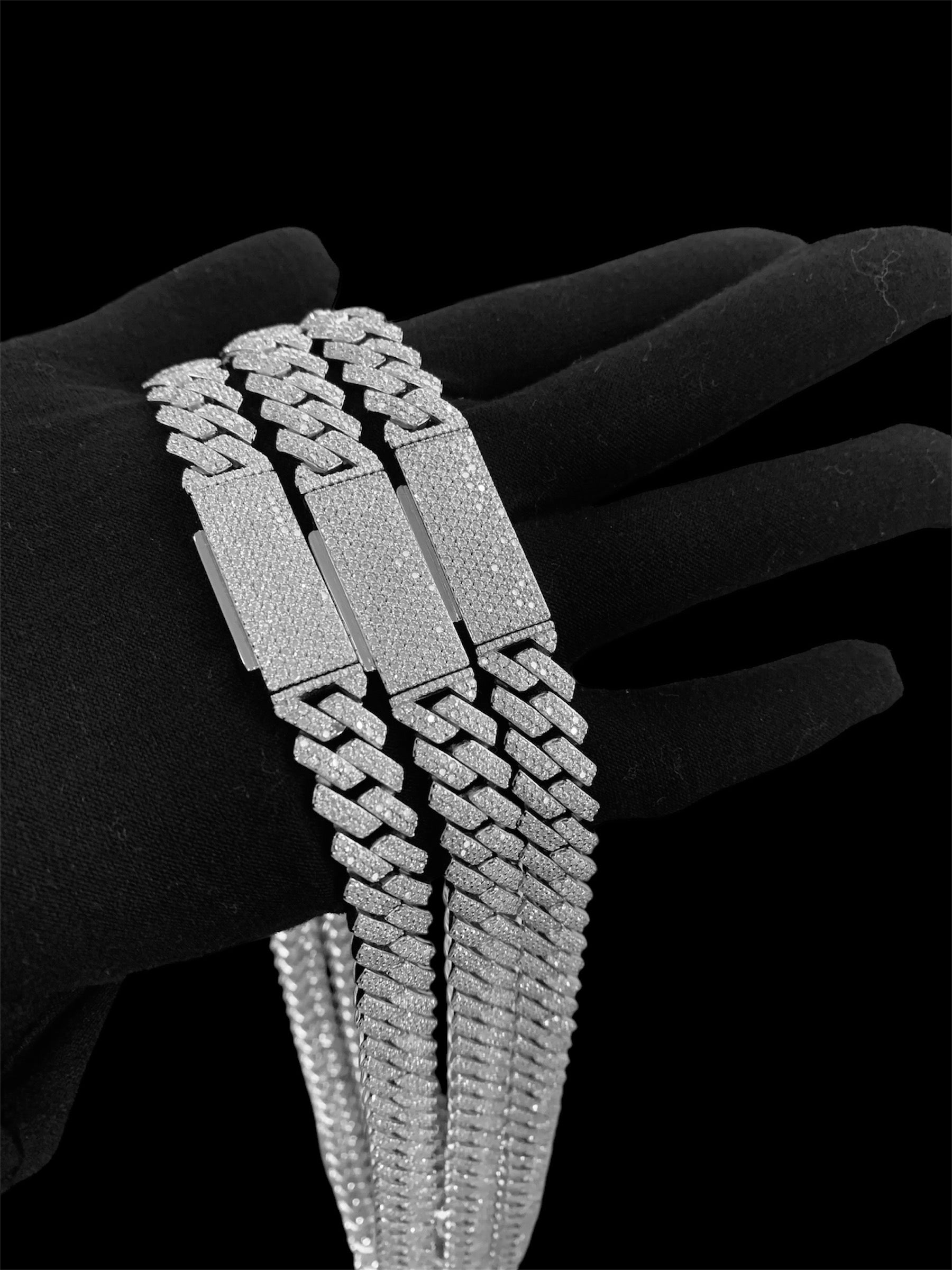 La Cubana Miami Cuban Link Prong Chain