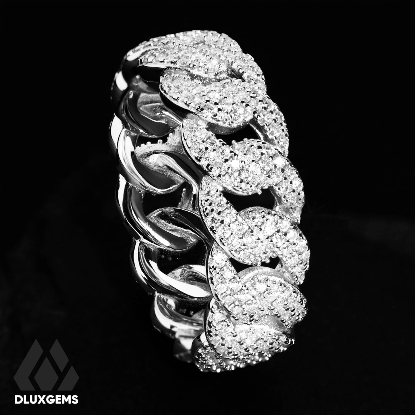 La Cubana Traditional Iced Out Ring 7mm