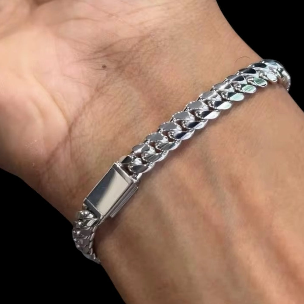 Classic Cuban Link Bracelet (Plain Sleek Lock)